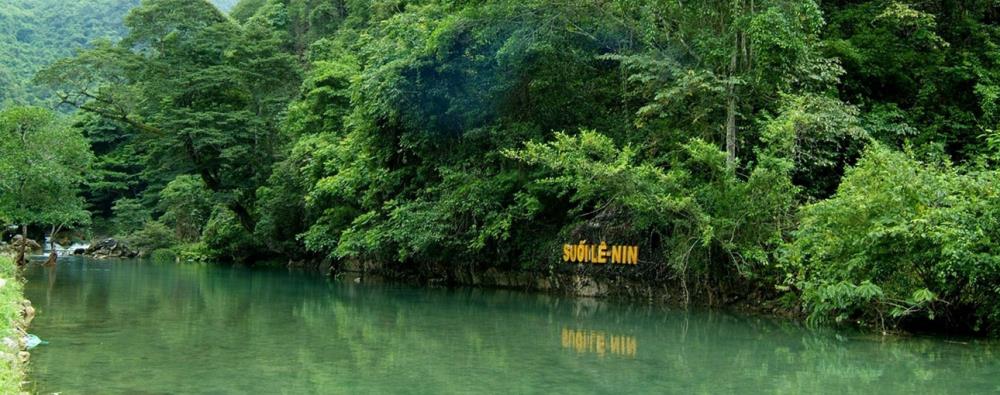Di tích lịch sử Pác Bó