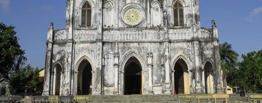 Nhà Thờ Mằng Lăng Phú Yên