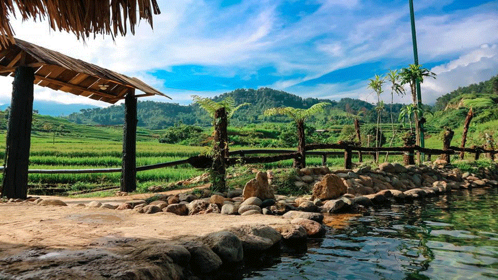 Suối nước nóng Hua Pe