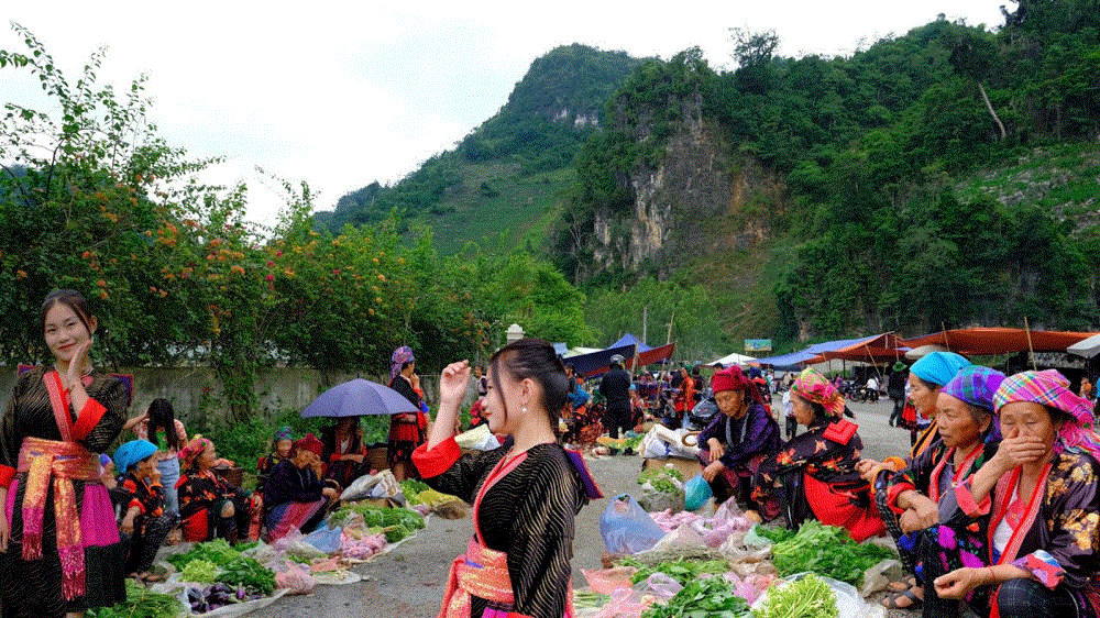 Chợ phiên Xá Nhè