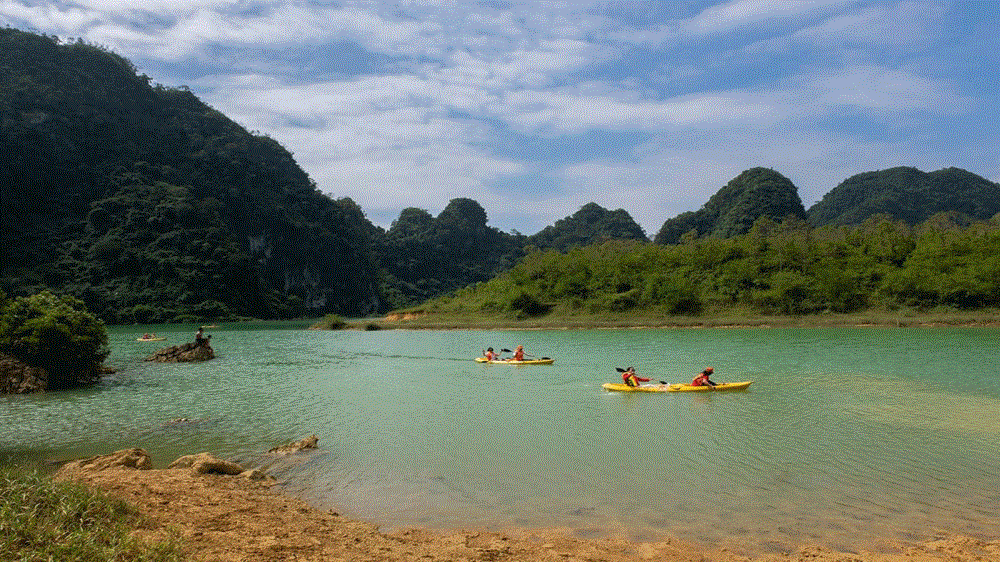 Hồ Nong Dùng