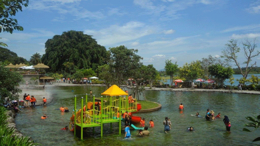 Khu du lịch Suối Mỏ Mắm