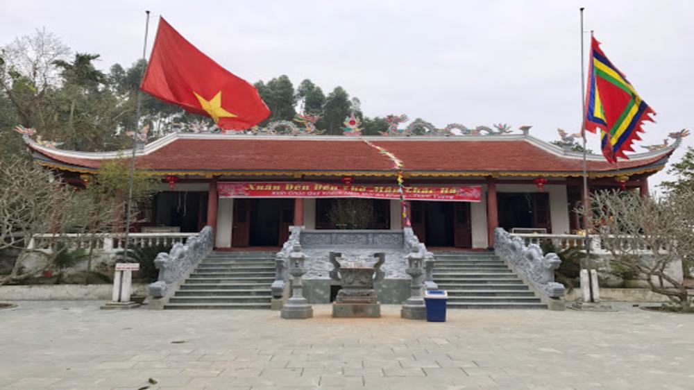 Đền Mẫu Thác Bà