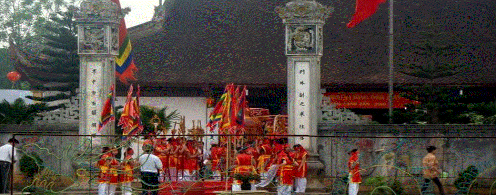 Đình đá Tiên Phong