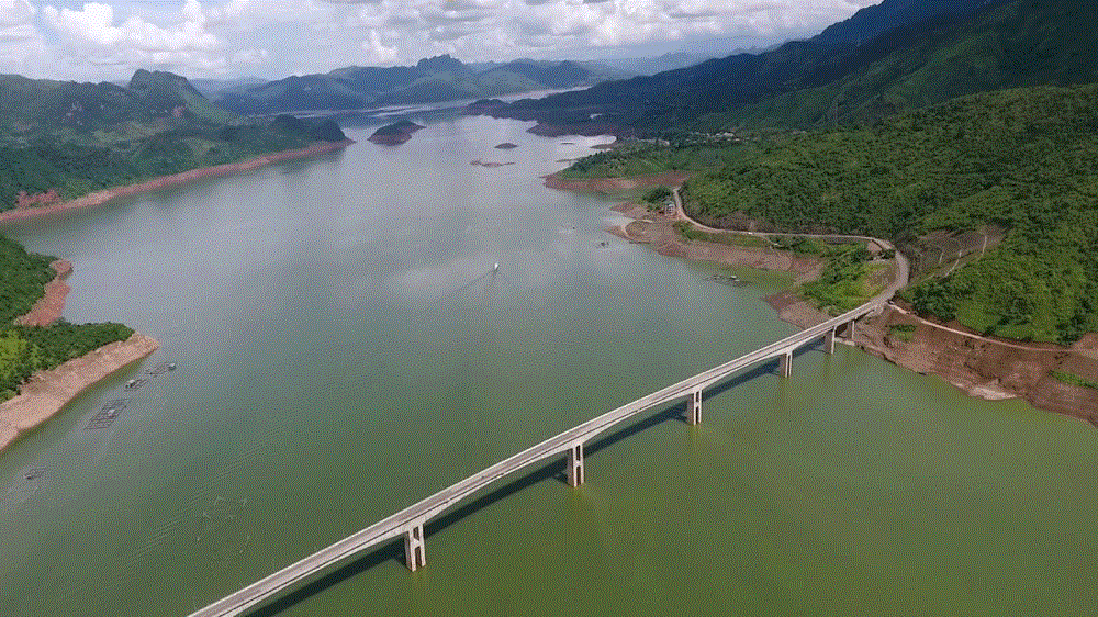 Cầu Pá Uôn