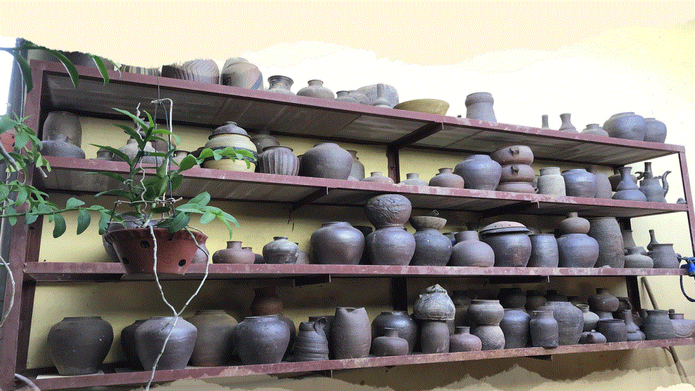 Làng gốm Hương Canh