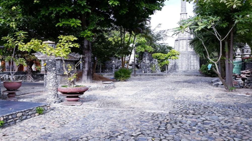 Chùa đá Quan Âm Cam Ranh