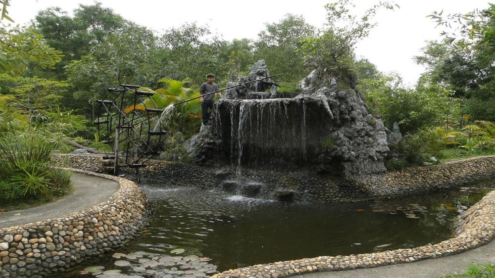 Suối nước nóng Tiên Lãng