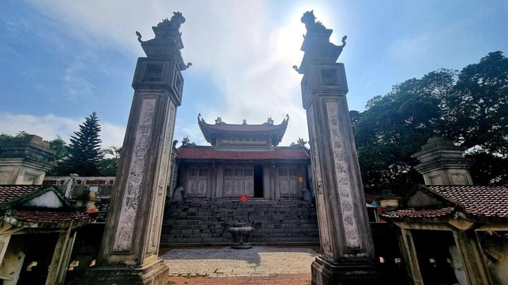 Đền Cờn Nghệ An