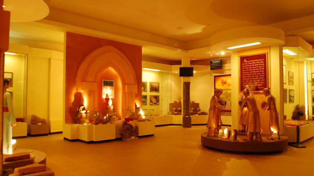 Bảo tàng Quảng Tri
