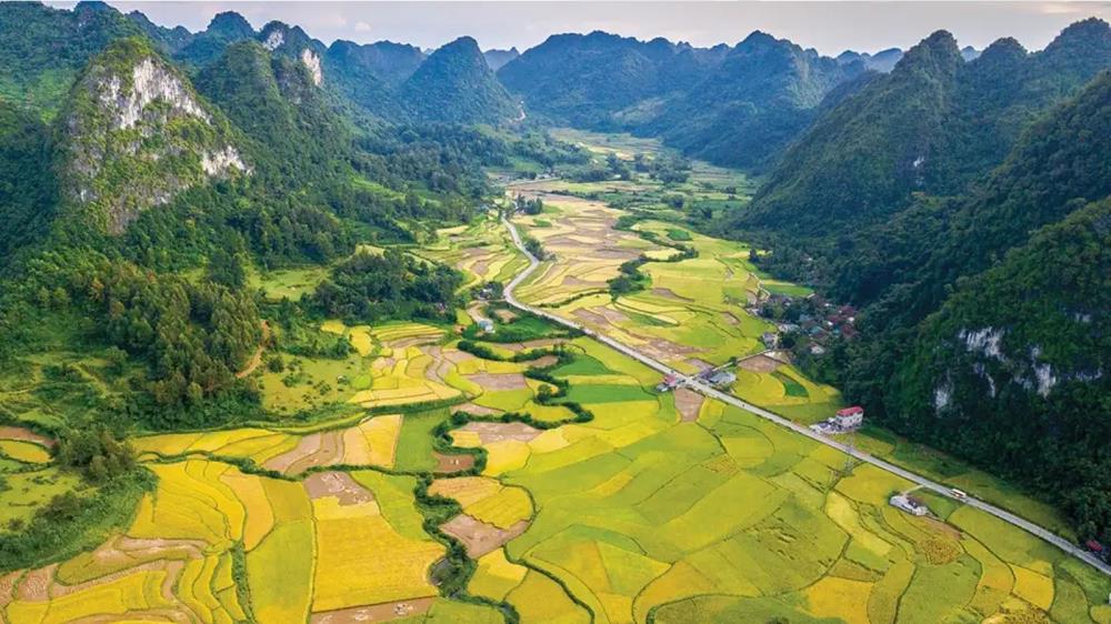 Tà Lùng Cao Bằng