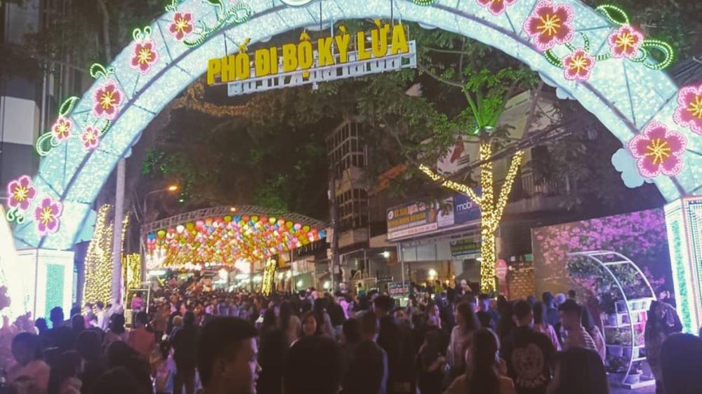 Phố đi bộ Kỳ Lừa