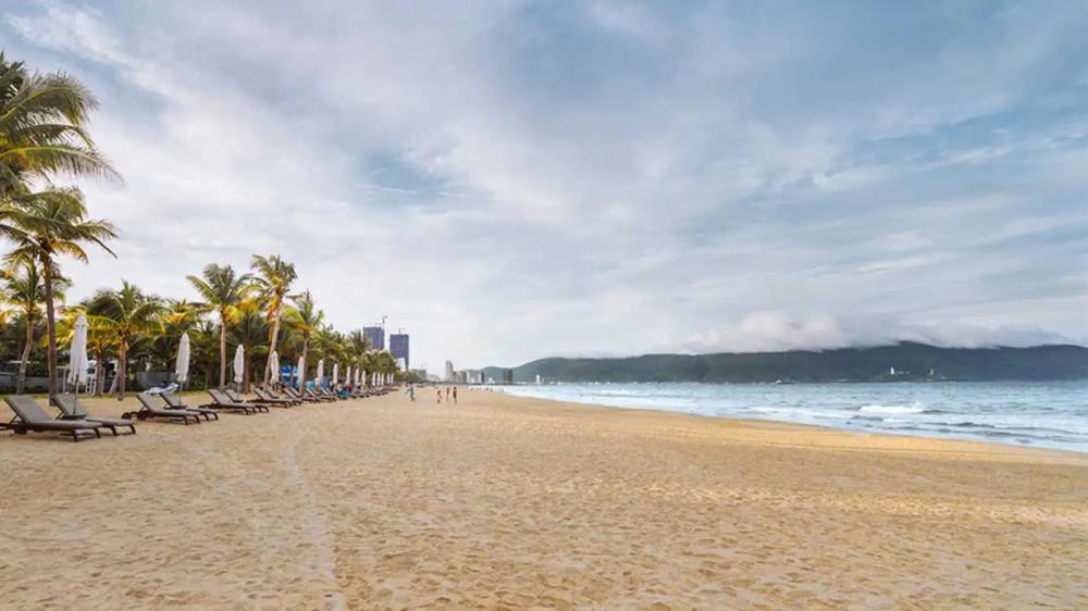 Bãi biển Xuân Thiều Đà Nẵng
