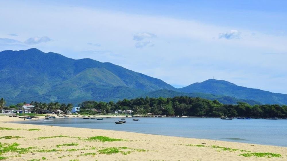 Biển Nguyễn Tất Thành Đà Nẵng