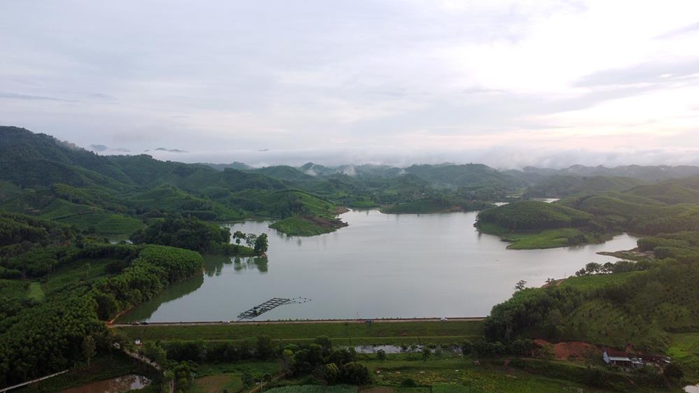 Đập Hồ Khe Tân Quảng Nam