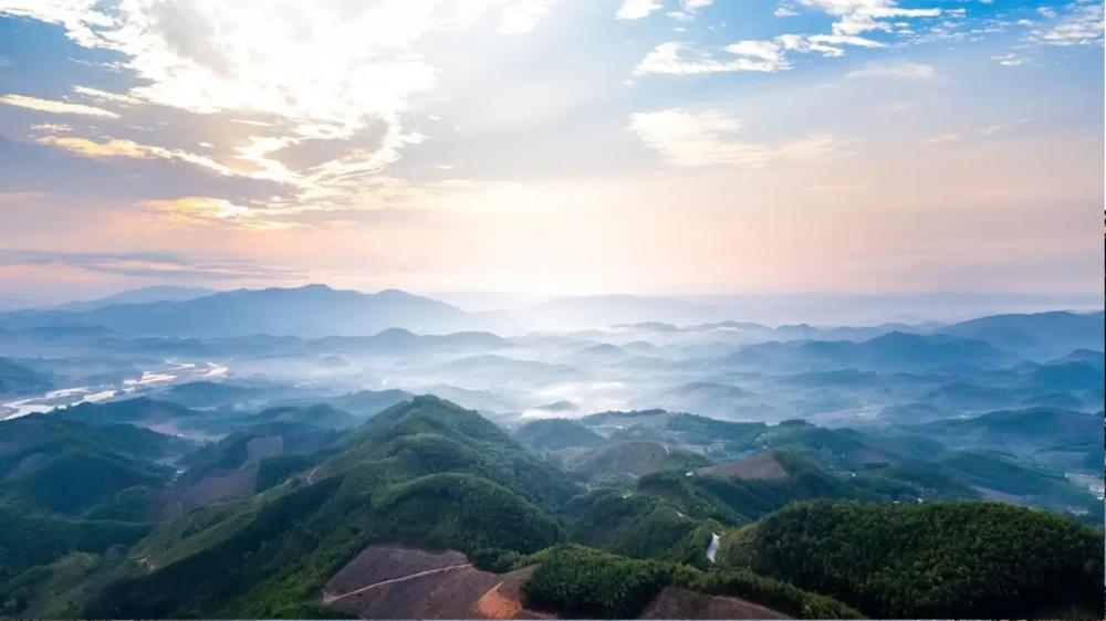 Núi Thiên Ấn Quảng Ngãi