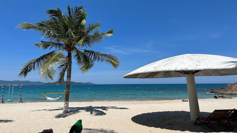Bãi biển Nhũ Tiên Nha Trang