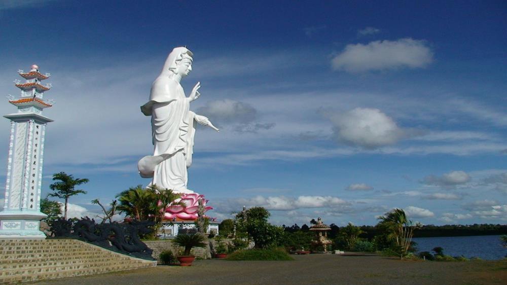 Chùa Hoa Nghiêm Lâm Đồng