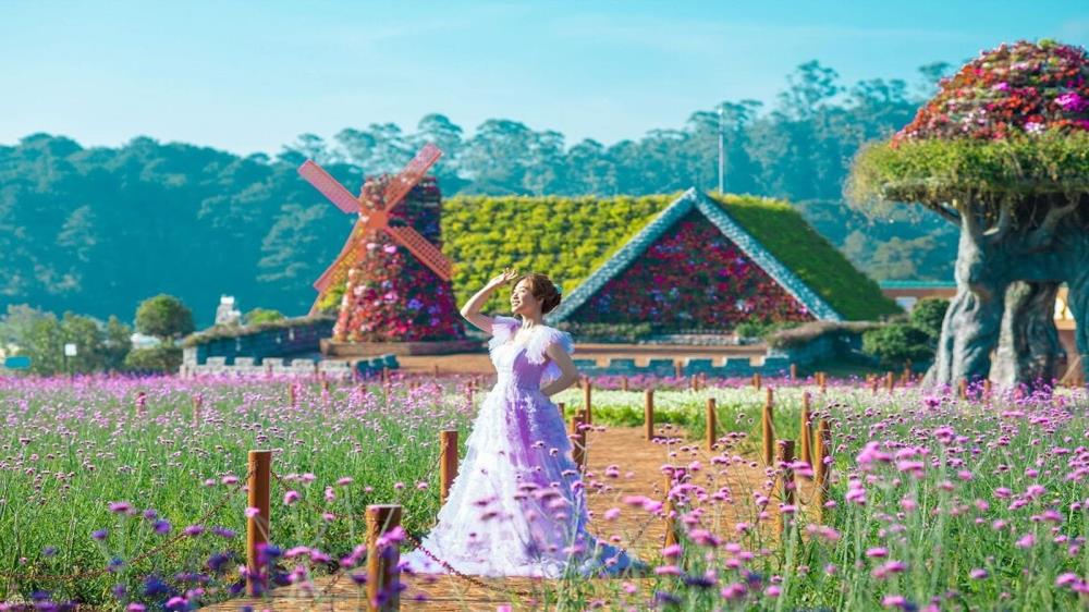 Làng hoa Vạn Thành Đà Lạt