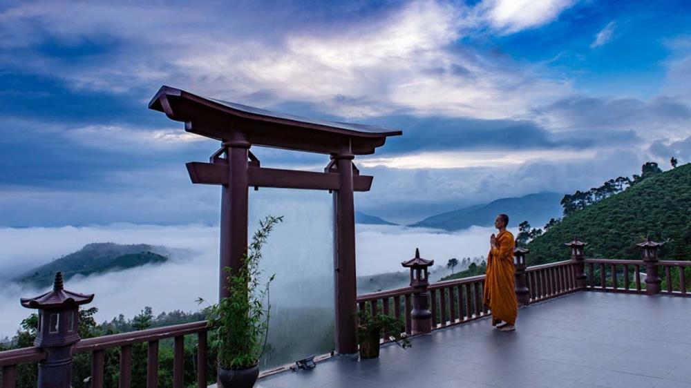 Chùa Linh Quy Pháp Ấn Lâm Đồng
