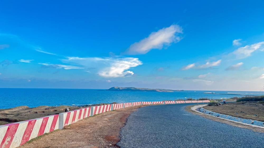 Dốc Phượt Phú Quý