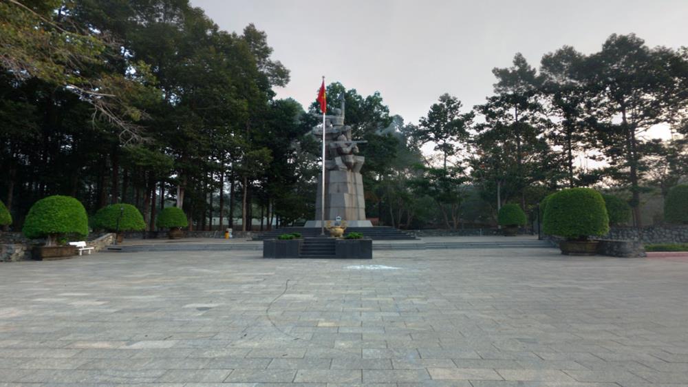 Tượng đài chiến thắng Bàu Bàng Bình Dương