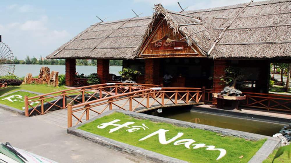 Khu du lịch Hồ Nam Bình Dương
