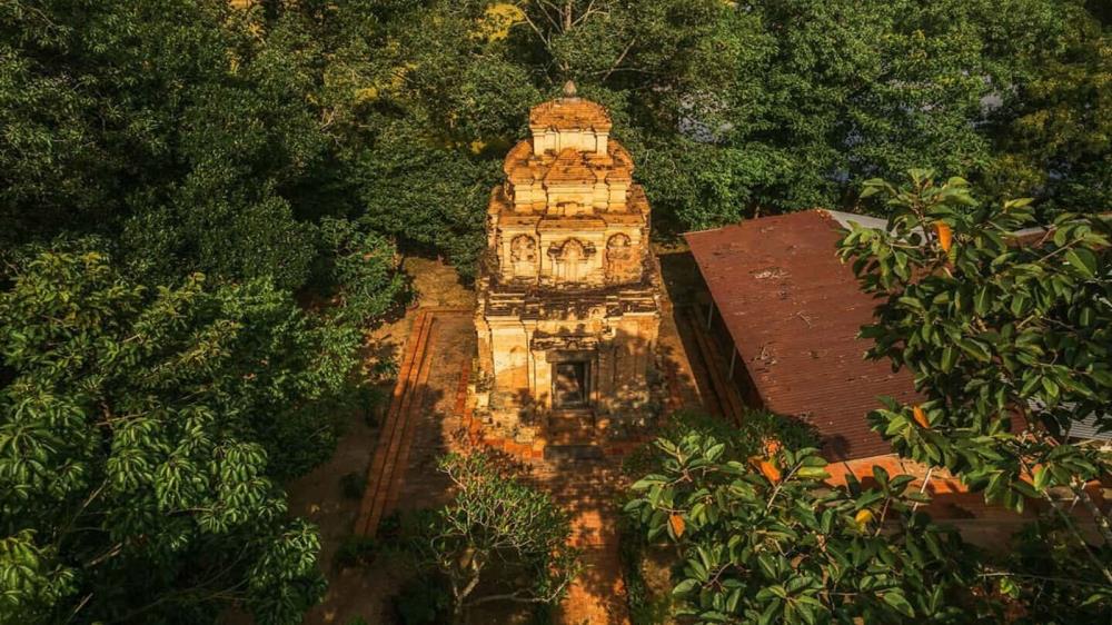 Tháp cổ Bình Thạnh Tây Ninh