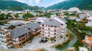 Khách sạn Kumo Chan Hotel Mộc Châu