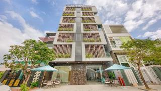 Khách sạn Dolphin Hotel and Apartment Đà Nẵng