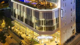Combo 3N2Đ Liberty Central Nha Trang Hotel 4* + Vé máy bay từ Hồ Chí Minh