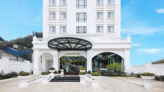 Khách sạn Glenda Tower Mộc Châu Hotel