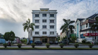 Khách Sạn Luxury 2 Hotel Hạ Long