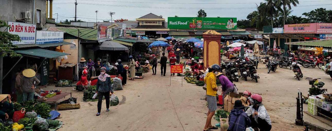 Chợ Phiên Cam Lộ