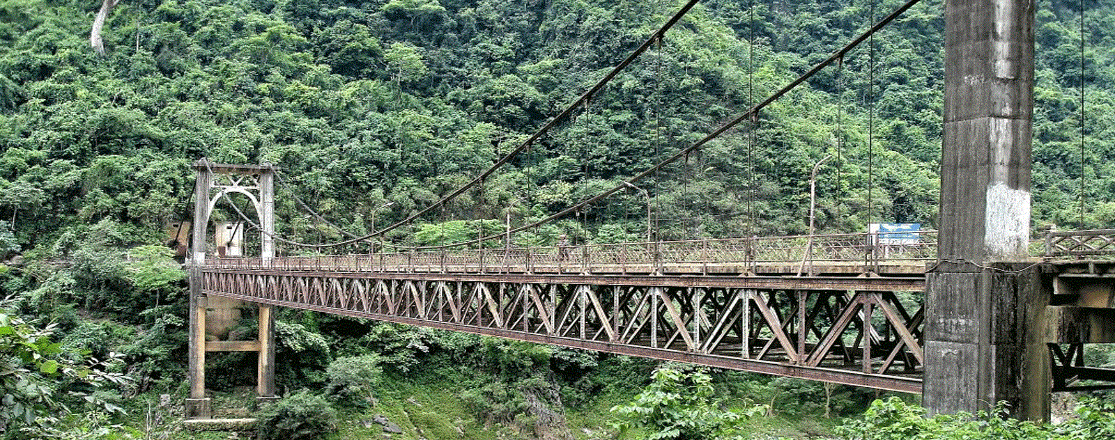 Cầu Hang Tôm