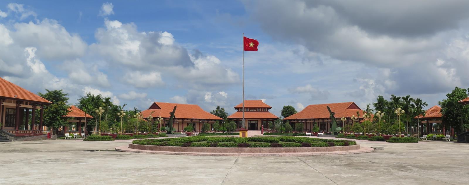 Huyện Tam Bình