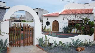 La Isla Bonita Homestay Phú Quý