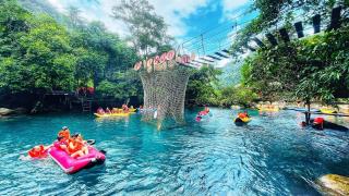 Quảng Bình - Động Hới – Động Thiên Đường – Khu Sinh Thái Suối Nước Moọc 1 Ngày