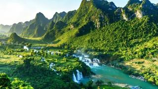 Du lịch Cao Bằng tháng 11: Đầu đông se lạnh và vẻ đẹp trầm lắng núi rừng