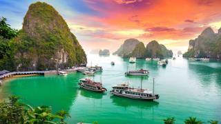 Du lịch Hạ Long tháng 1: Không khí đầu năm và vẻ đẹp vịnh biển mùa đông