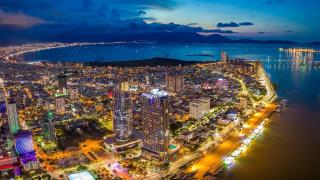 Du lịch Đà Nẵng tháng 8: Mùa hè sôi động cuối vụ và những trải nghiệm biển trọn vẹn