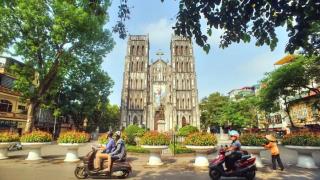 Du lịch Hà Nội tháng 4: Giao mùa dịu nhẹ và nhịp sống trong trẻo